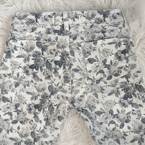J Brand ankle skinny leg floral pattern 26 - Picture 6 of 6
